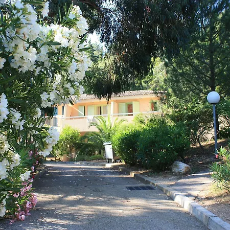 Club Mmv Le Domaine De La Pinede Le Lavandou